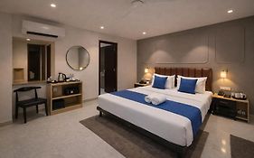 Qotel Comfort Golden Saffron Punjabi Bagh New Delhi